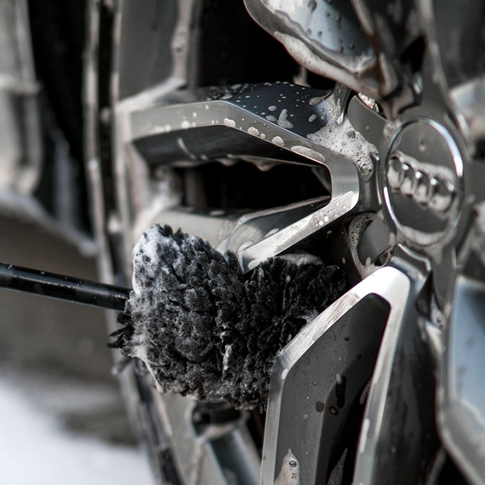 Alloy Wheel Cleaning